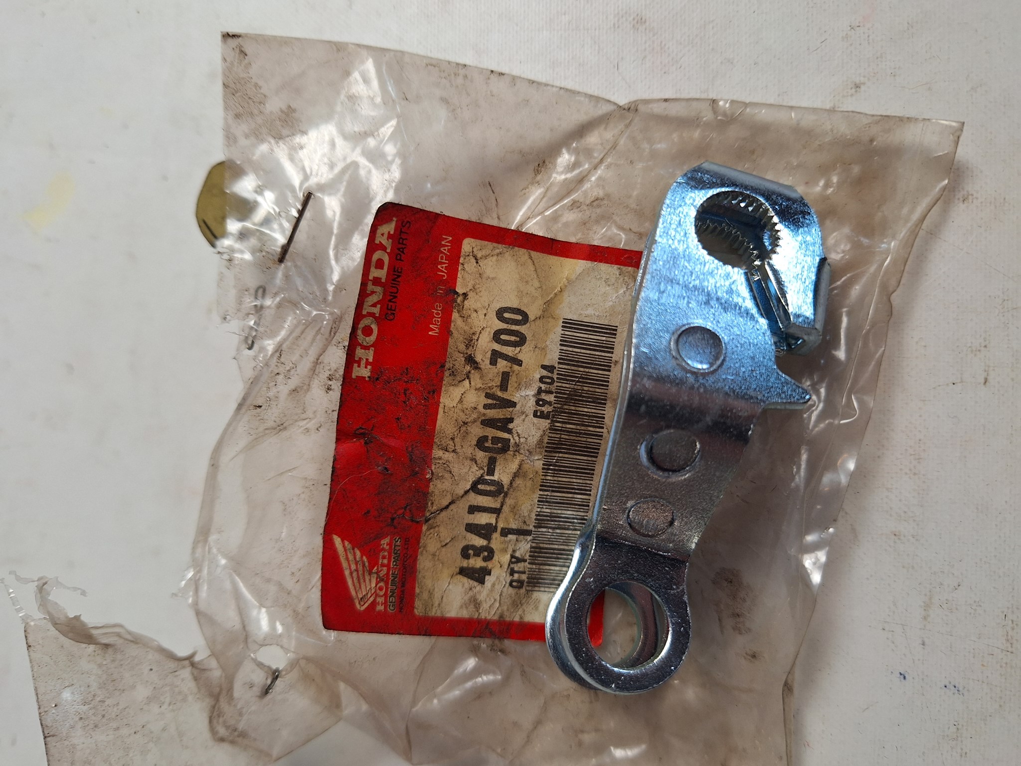 Bild von BREMSARM HINTEN  43410-GAV-700  SJ 50 